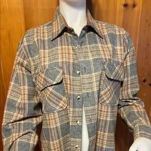 Vintage 1970’s men’s button up shirt